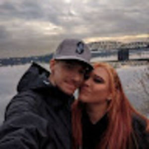 Meet your Posher, Cynthia